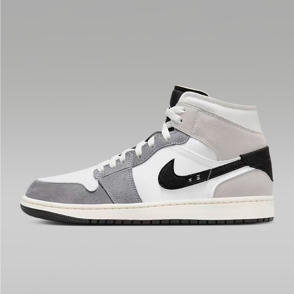 NWT Air Jordan 1 Mid SE Craft - Picture 1 of 10